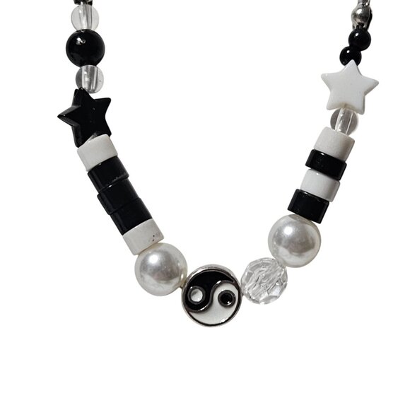 Yin Yang Black White Beaded Necklace Star Accents Taijitu Chinese Philosophy - Picture 2 of 6
